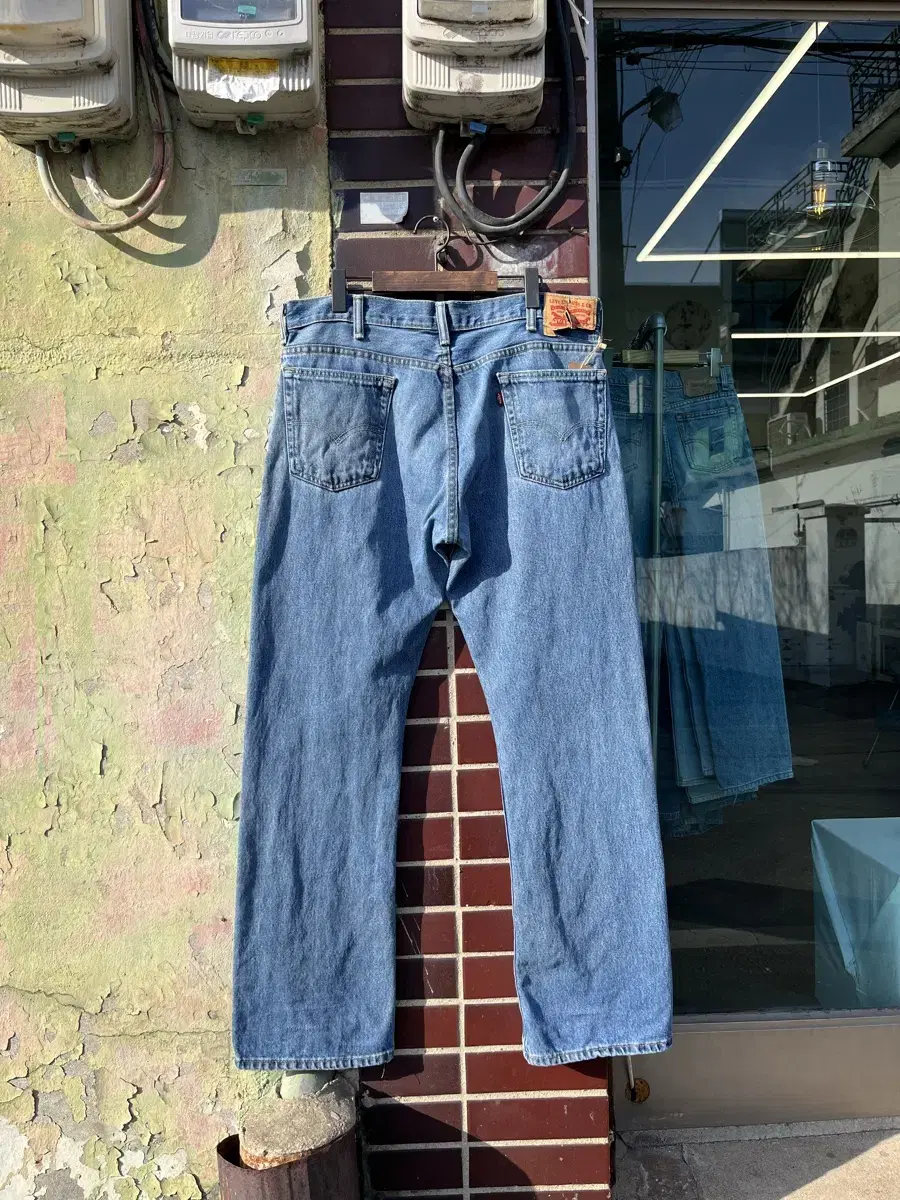 (37)00s 517 Vintage Levis